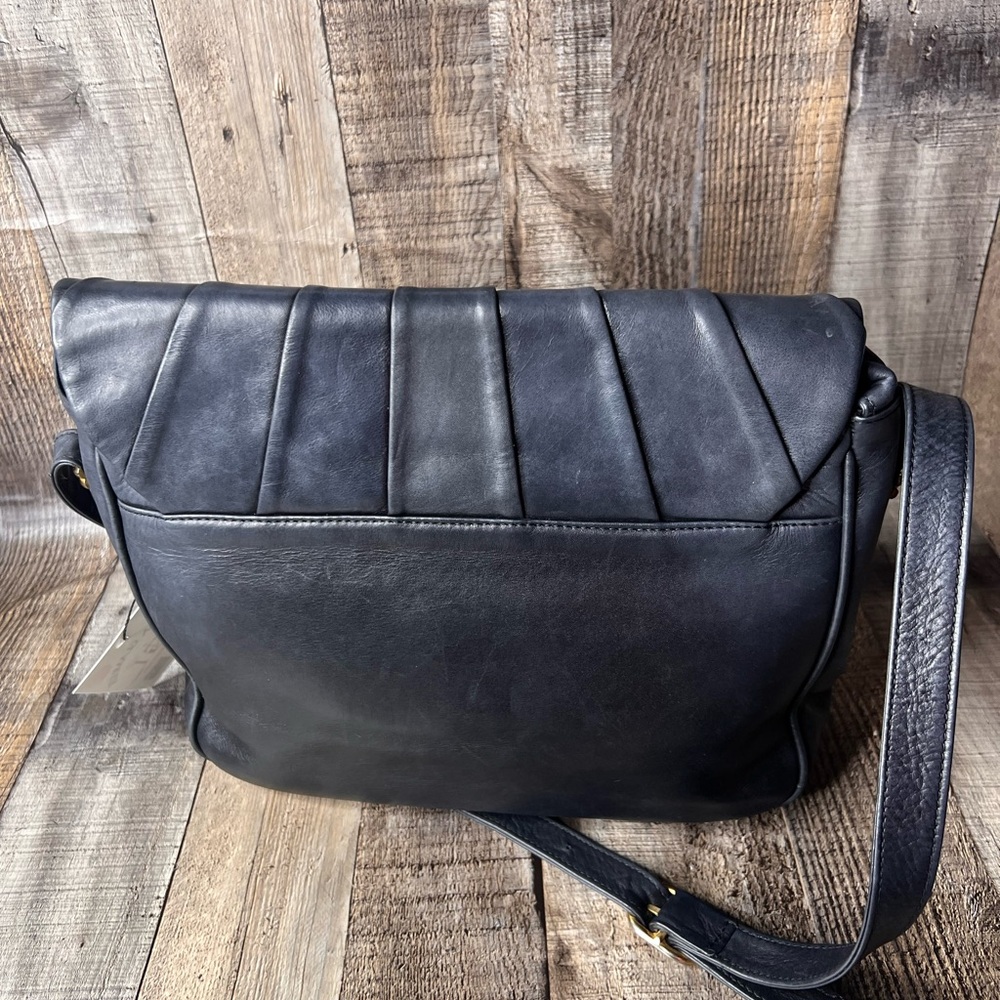 Ungaro Paris vintage Elegant dark blue Women's crossbody Bag - Picture 7 of 16